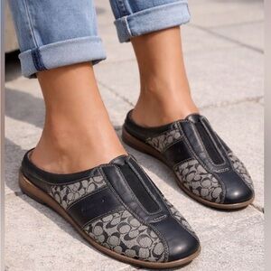 Coach Nadia Logo Print Mule Slip-On Comfort Shoes Black 7.5M Women's